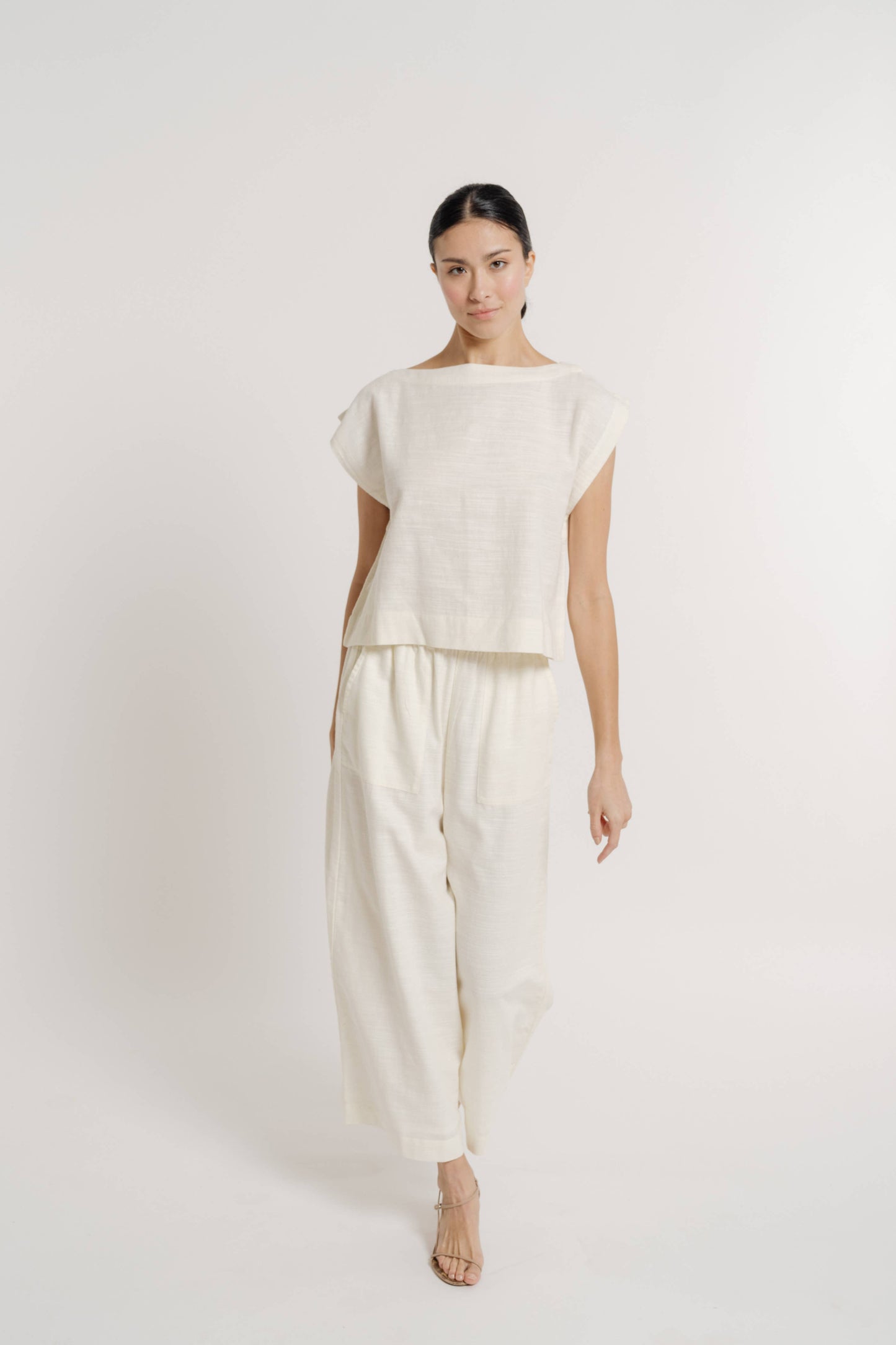 Sleeveless top, ivory organic cotton / Everyday