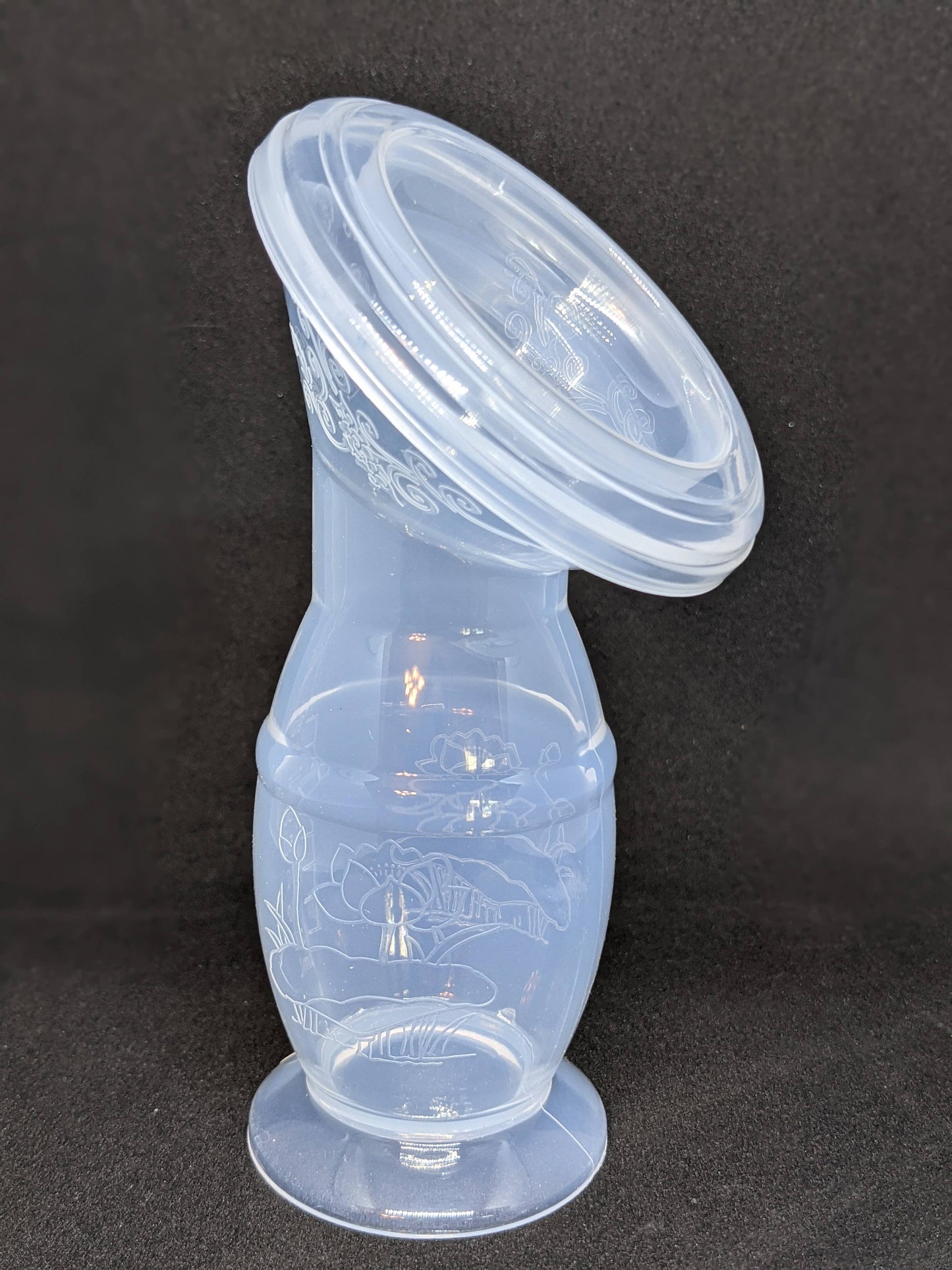 Silicone Breast Milk Collector with Lid