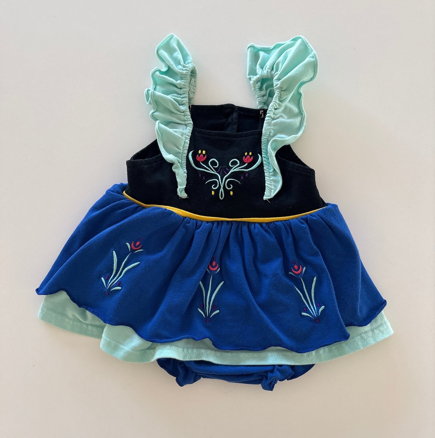 Pre-Loved One-Piece | Anna Frozen
