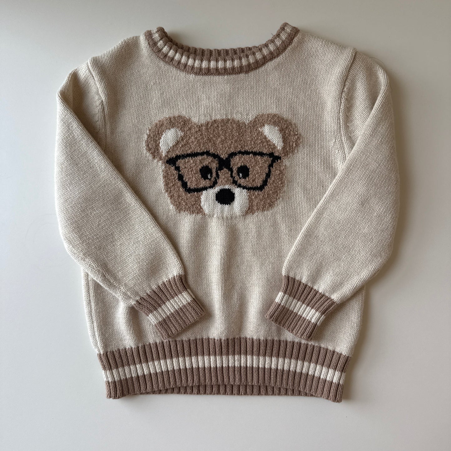 Pre-Loved Little Kid Sweater | Bear