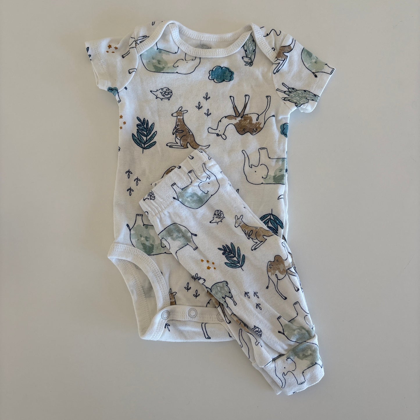 Pre-Loved Baby Bodysuit + Pants | Animals