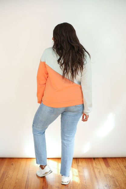 Crewneck Diagonal Zip Breastfeeding Sweatshirt | Camel