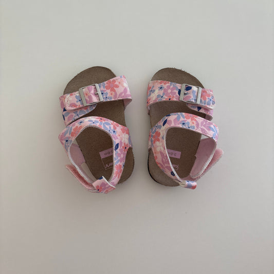 Pre-Loved Baby Sandals | 3-6M