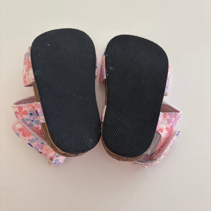 Pre-Loved Baby Sandals | 3-6M