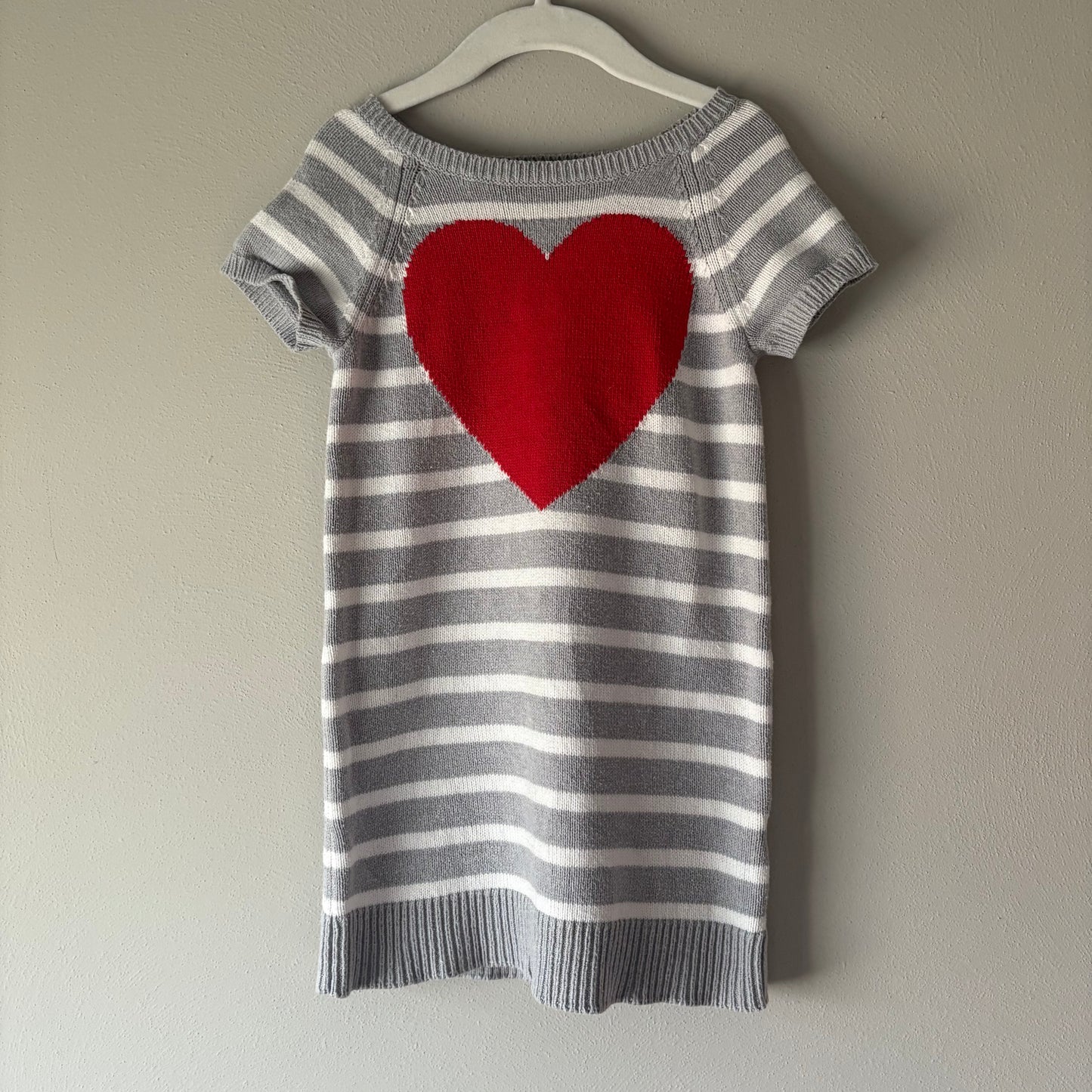 Kids’ Heart Sweater, Short-Sleeve, XS/4 (Pre-Loved)