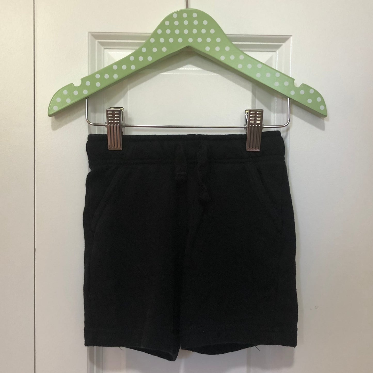 Cat & Jack Black Pull-On Shorts 2T (Gently Used)