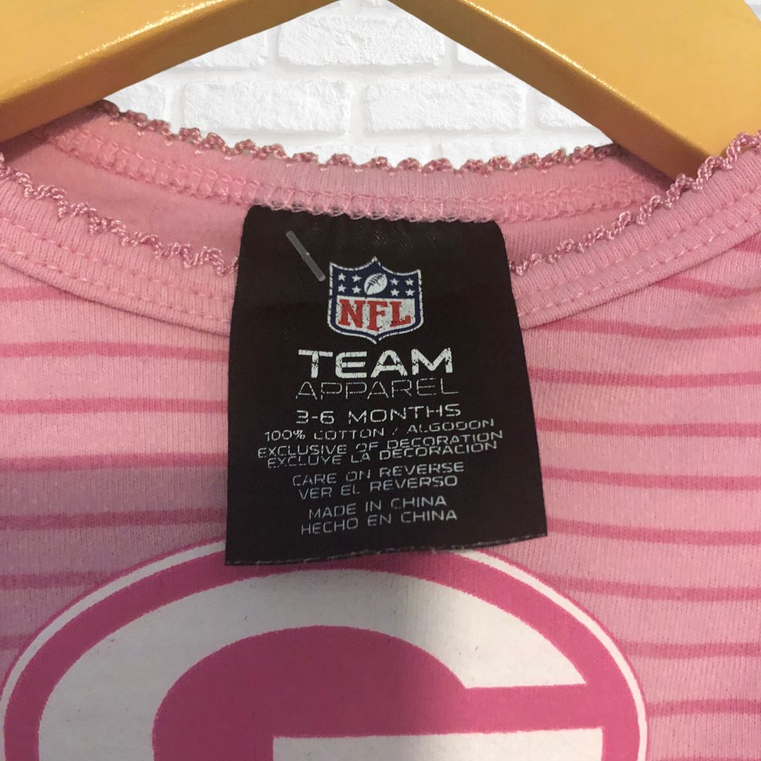 Packers Long Sleeve Bodysuit, 3-6M | Pink (Pre-Loved)