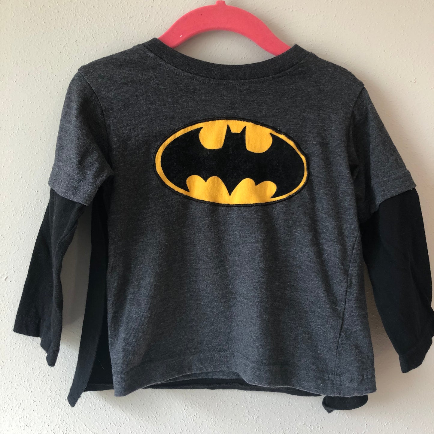 Batman Long Sleeve Shirt with Detachable Cape, 18M (Pre-Loved)