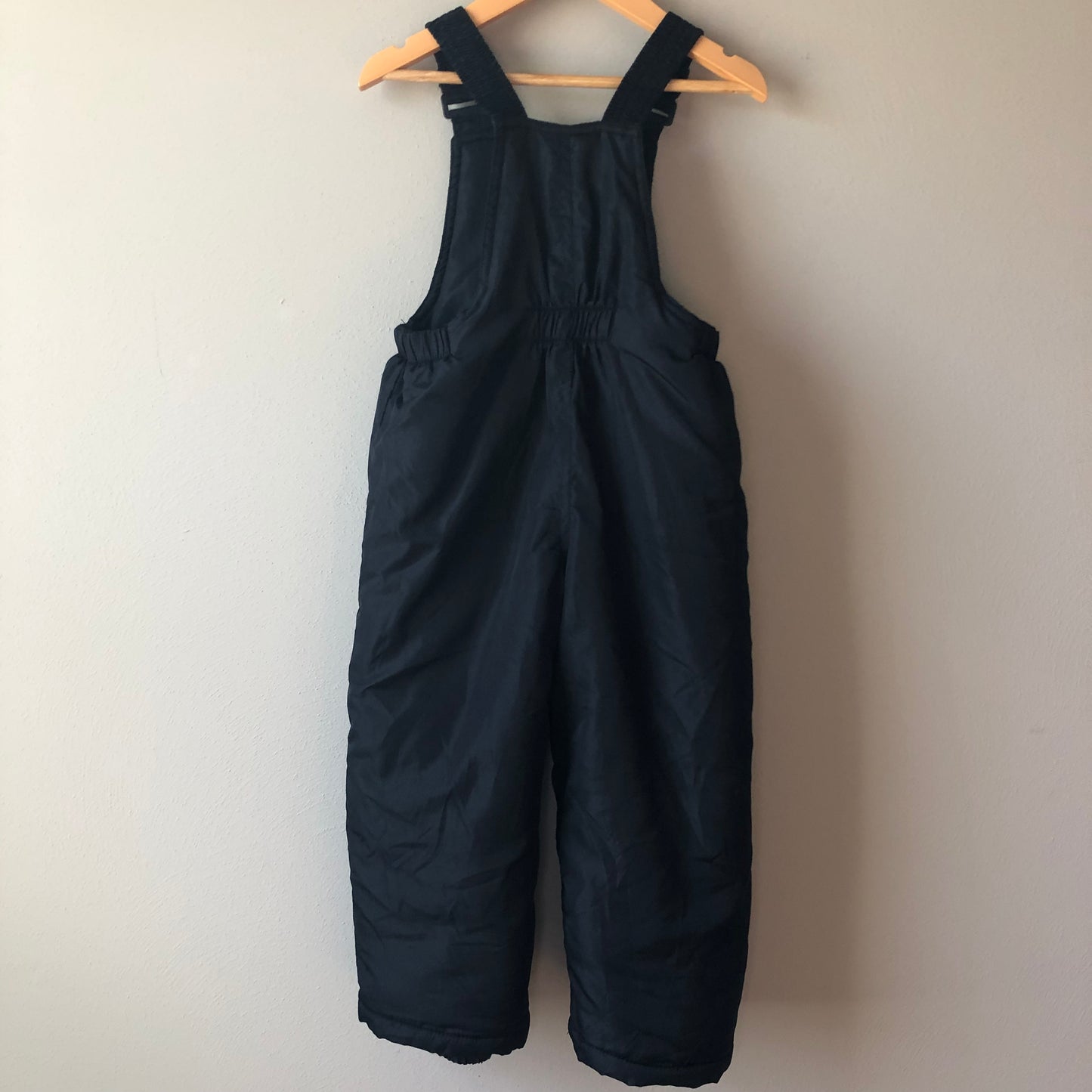 AQ Black Snow Pants, 2T (Pre-Loved)