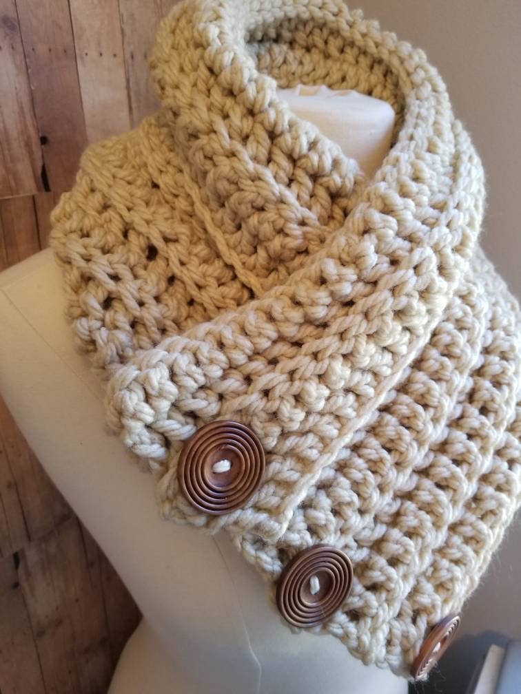 Three Button Cowl