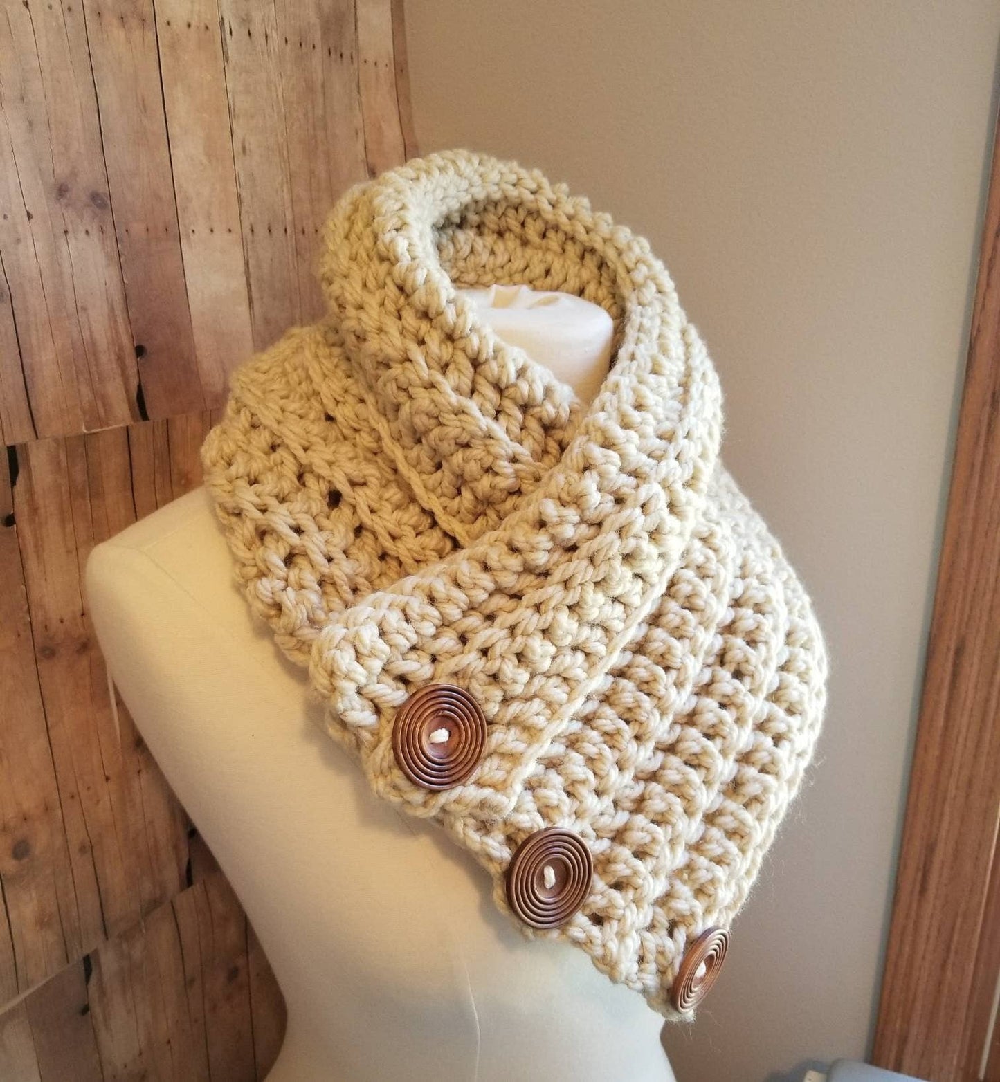 Three Button Cowl