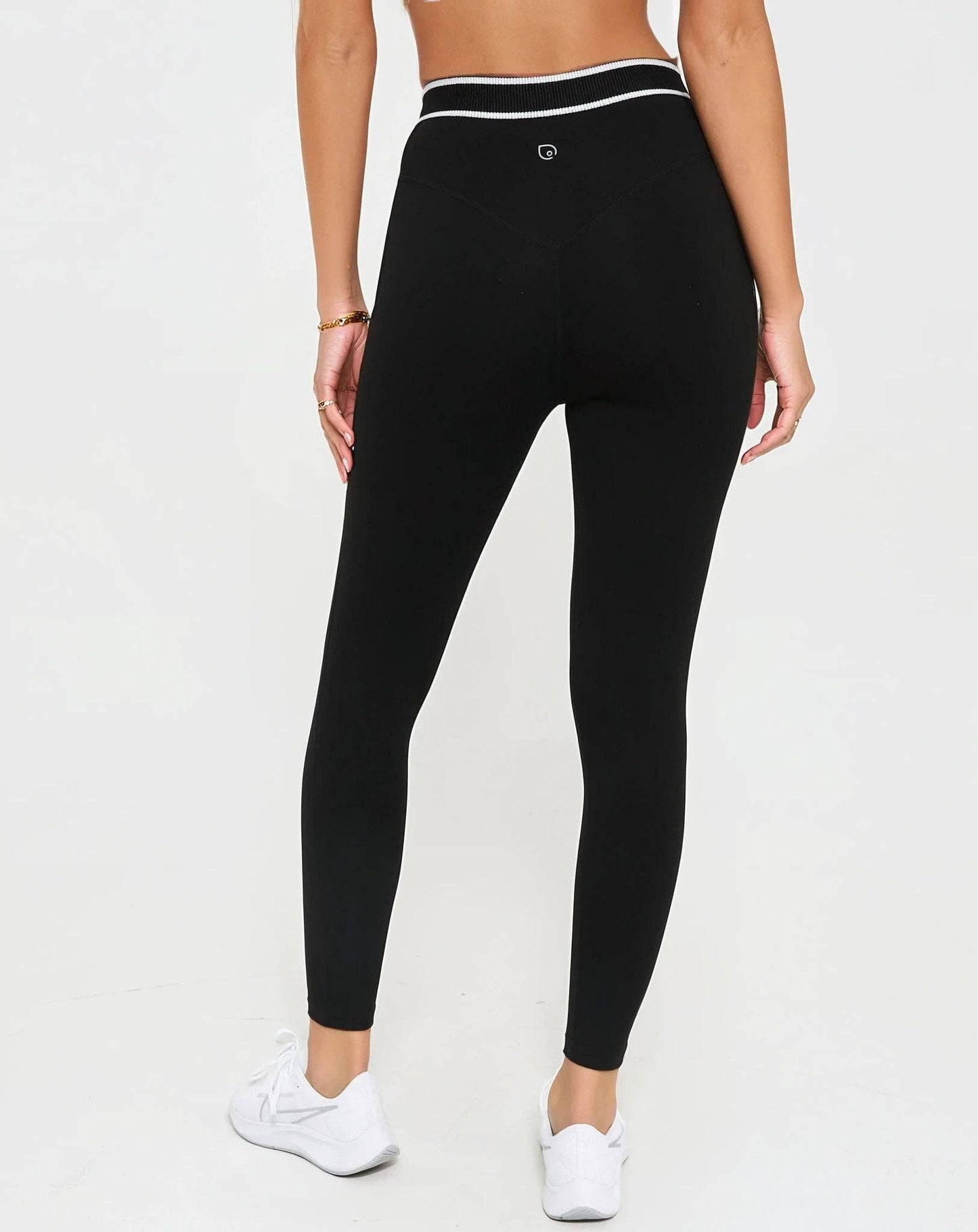 Sculpt & Soothe Postpartum Leggings | 25”