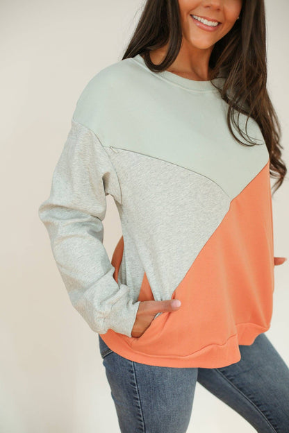 Crewneck Diagonal Zip Breastfeeding Sweatshirt | Camel