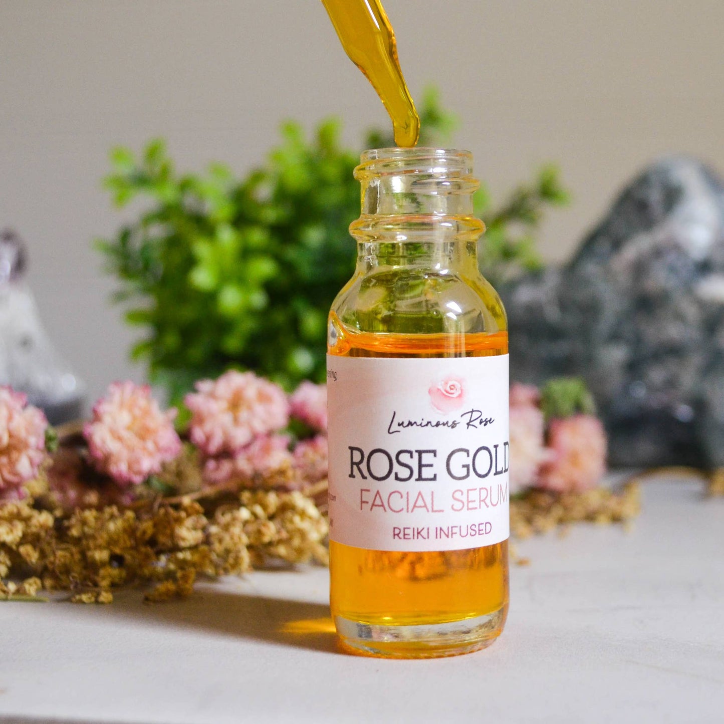 Luminous Rose - Rose Gold Face Serum